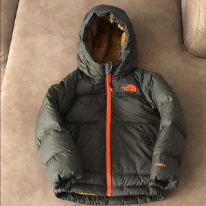 LIKE NEW NORTHFACE JACKET